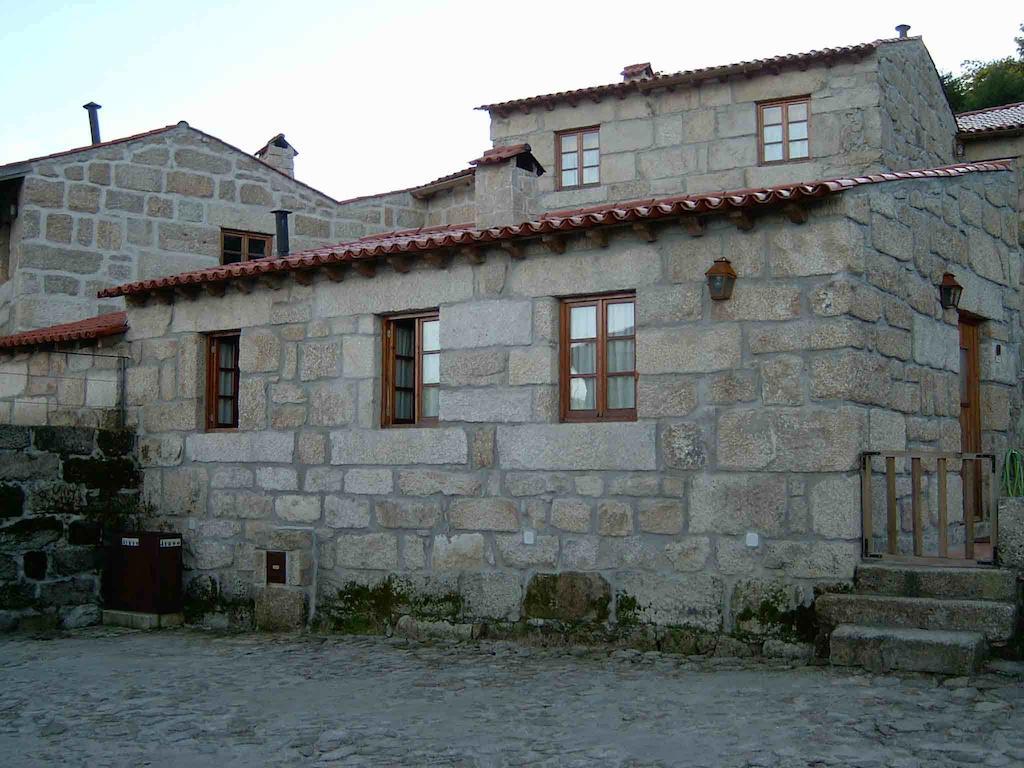 One Bedroom House In Povoa Dao Eksteriør bilde